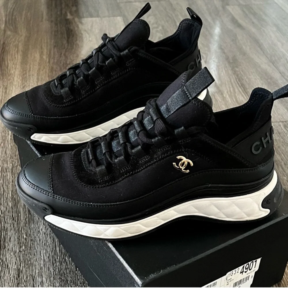 CHANEL Black Calfskin Mixed Fibers CC Sneakers size 39 (Brand New in Box) - Picture 9 of 11